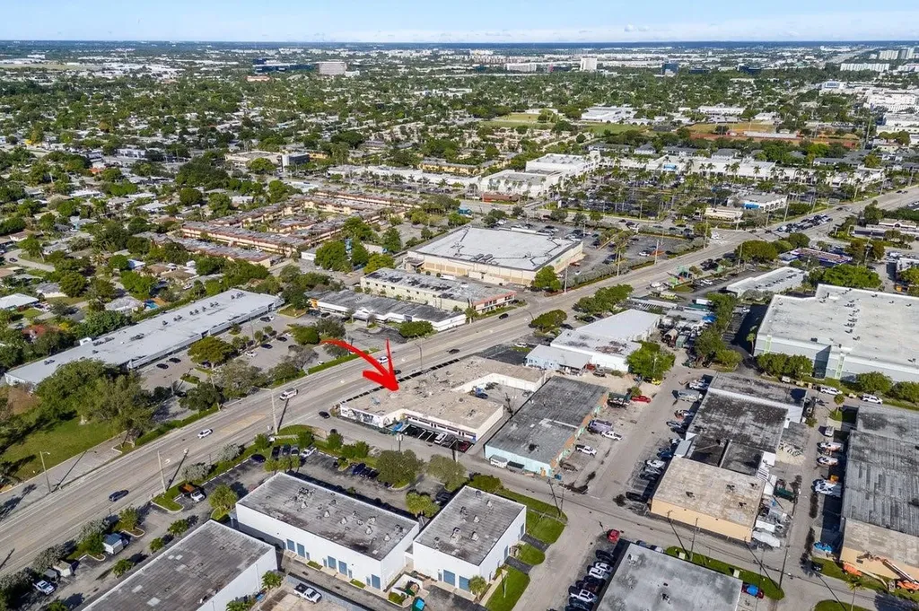 4800 N Dixie Highway Oakland Park FL 33334