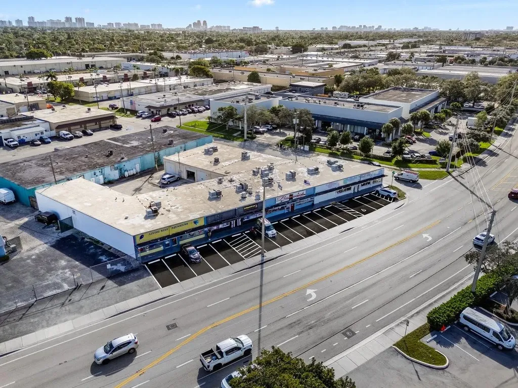 4800 N Dixie Highway Oakland Park FL 33334
