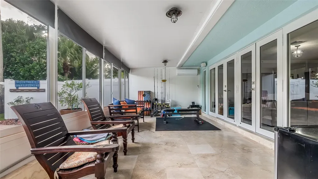 1700 SW 5th Court Fort Lauderdale FL 33312