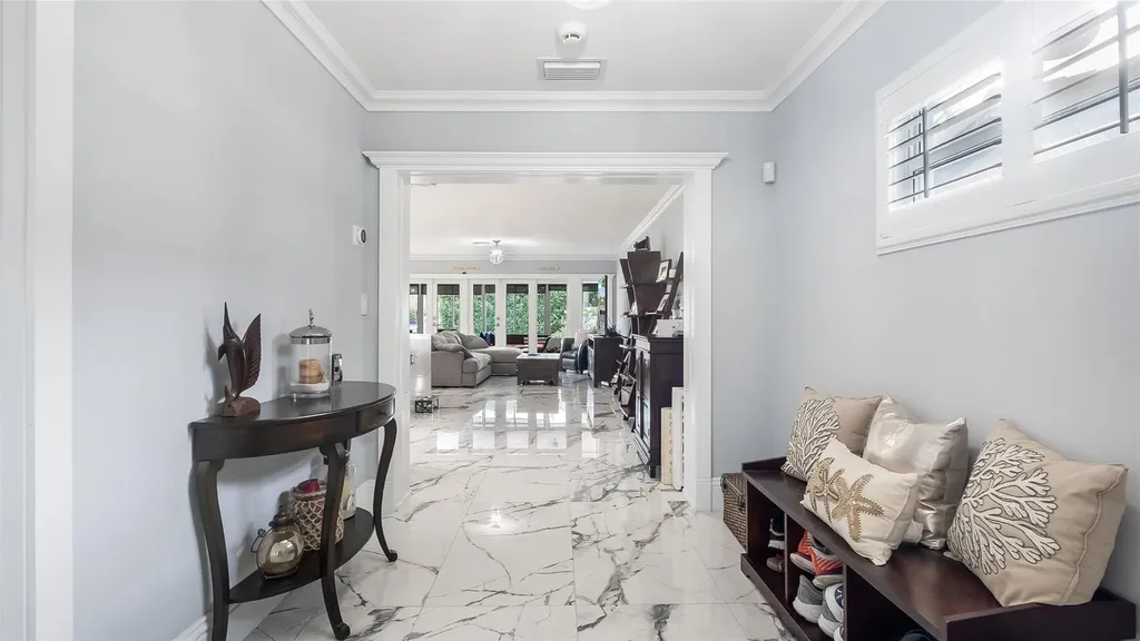 1700 SW 5th Court Fort Lauderdale FL 33312