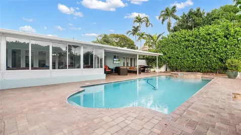 1700 SW 5th Court Fort Lauderdale FL 33312