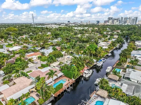 1700 SW 5th Court Fort Lauderdale FL 33312