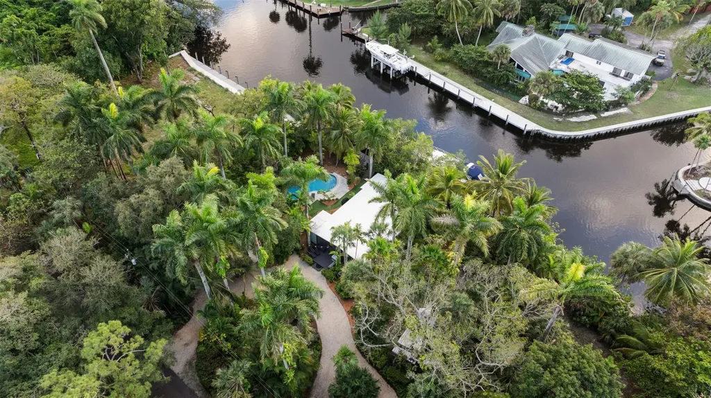 281-311 SW 14th Way Fort Lauderdale FL 33312
