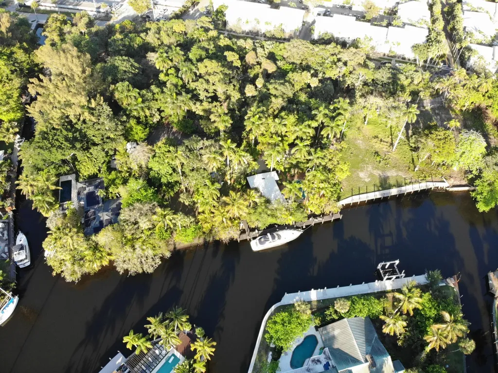 281-311 SW 14th Way Fort Lauderdale FL 33312