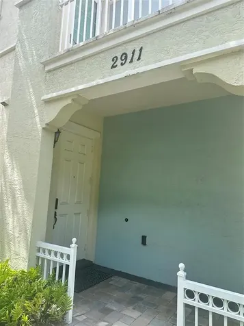 2911 Cascada Isle Way Hollywood FL 33024