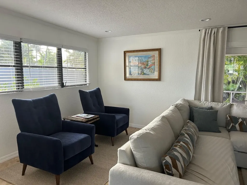 4431 NE 28th Avenue Lighthouse Point FL 33064
