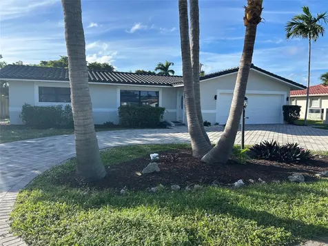 4431 NE 28th Avenue Lighthouse Point FL 33064