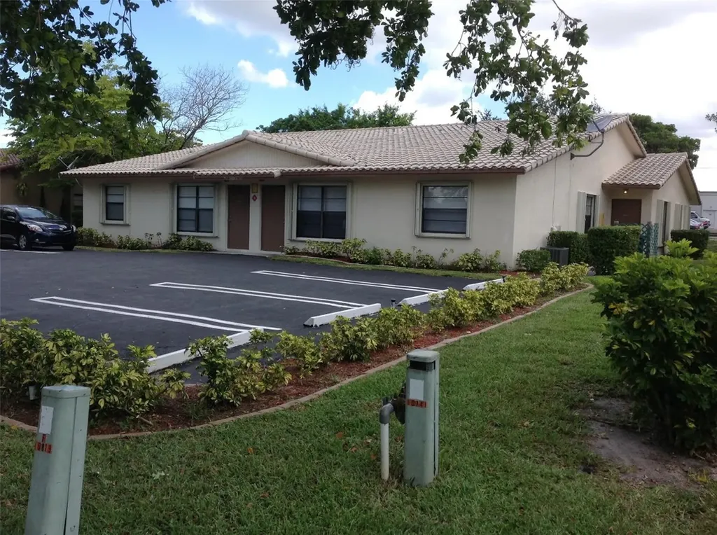 10815 NW 45th Street Coral Springs FL 33065