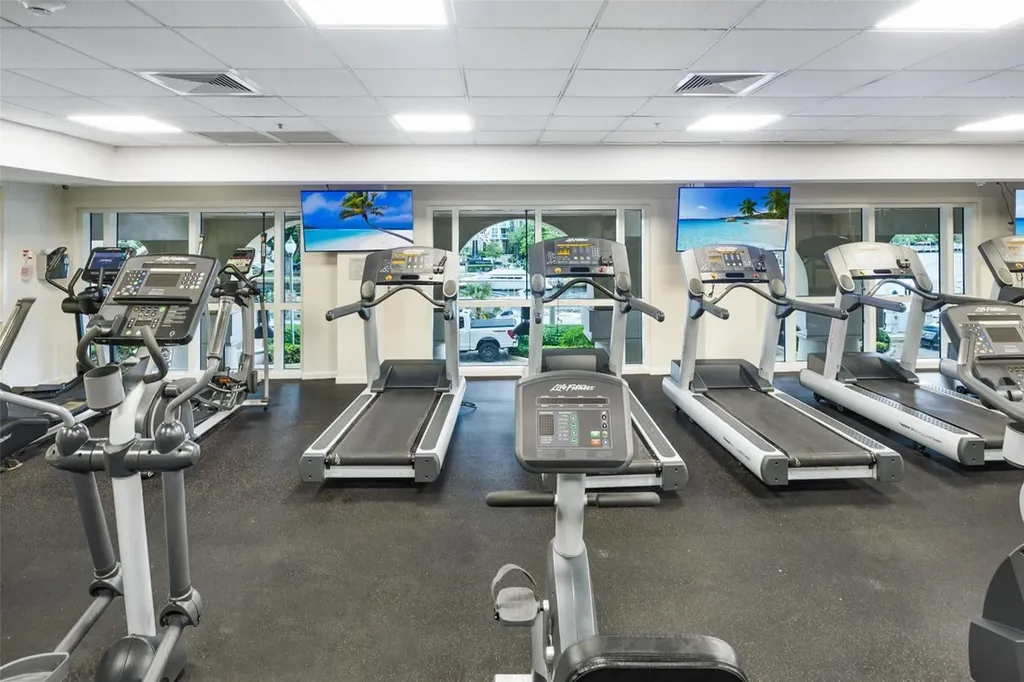 511 SE 5th Avenue Fort Lauderdale FL 33301