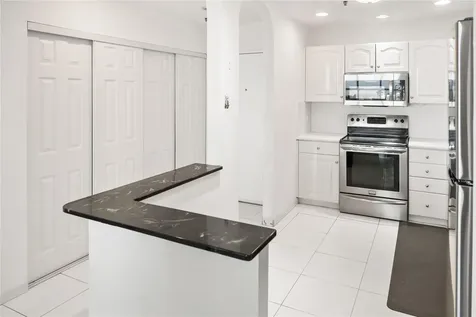 20505 E Country Club Drive Aventura FL 33180