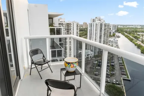 20505 E Country Club Drive Aventura FL 33180