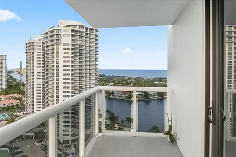 20505 E Country Club Drive Aventura FL 33180