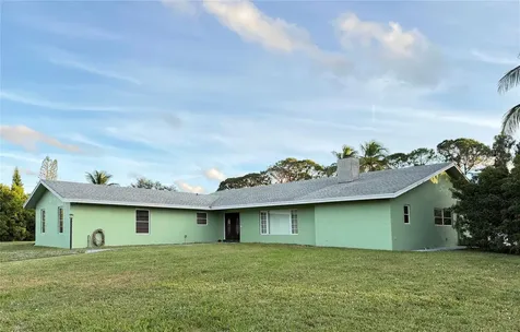4656 Lillian Avenue Palm Beach Gardens FL 33418