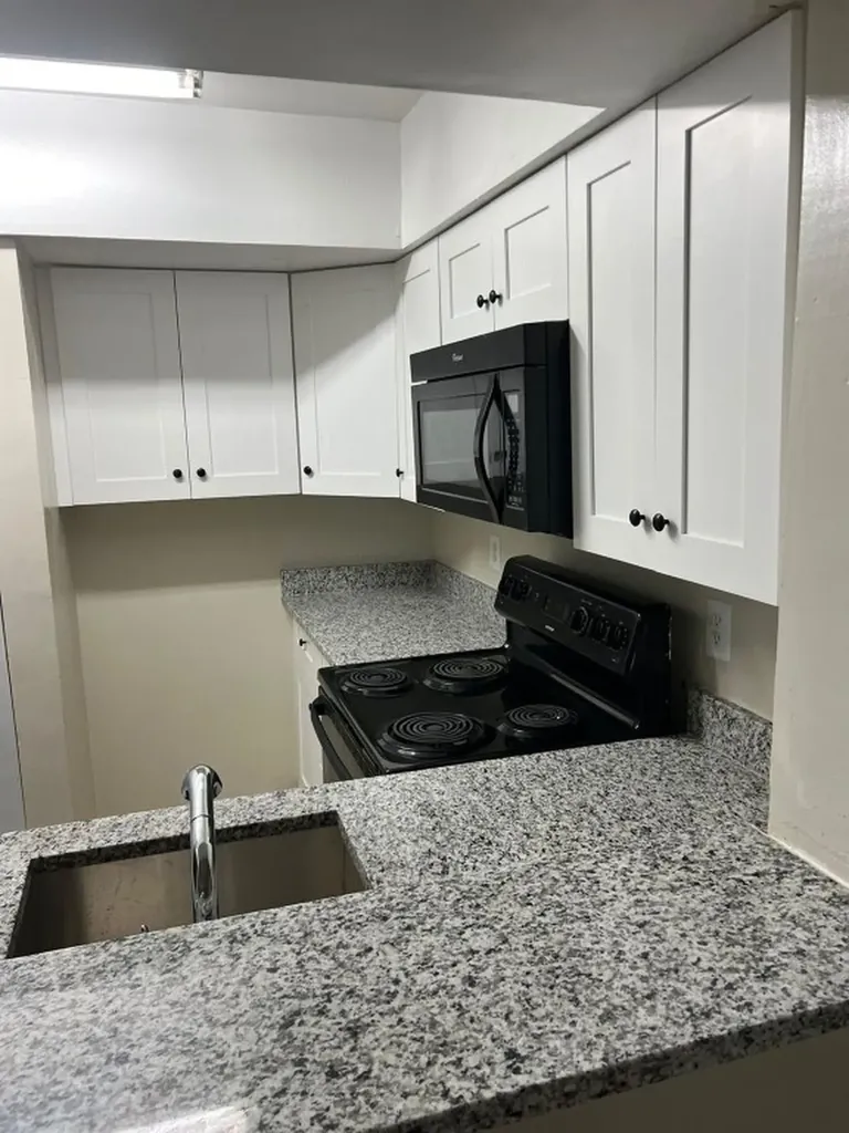 7027 W Sunrise Boulevard Plantation FL 33313