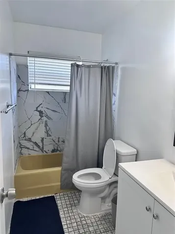 846 NW 8th Street Hallandale Beach FL 33009