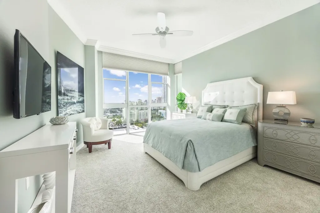 111 SE 8th Avenue Fort Lauderdale FL 33301
