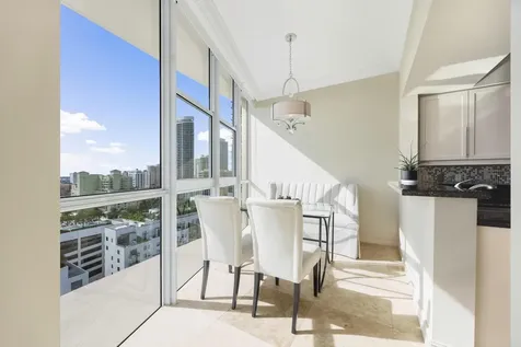 111 SE 8th Avenue Fort Lauderdale FL 33301