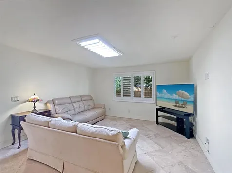 2936 NW 9th Terrace Wilton Manors FL 33311