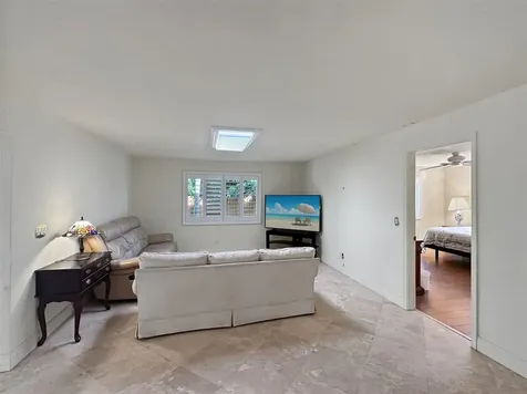 2936 NW 9th Terrace Wilton Manors FL 33311