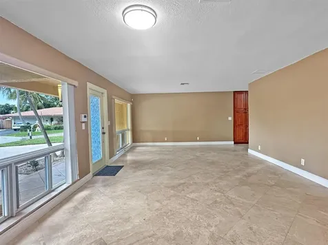 2936 NW 9th Terrace Wilton Manors FL 33311