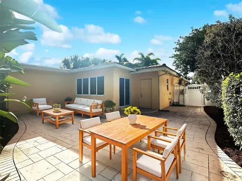 2936 NW 9th Terrace Wilton Manors FL 33311
