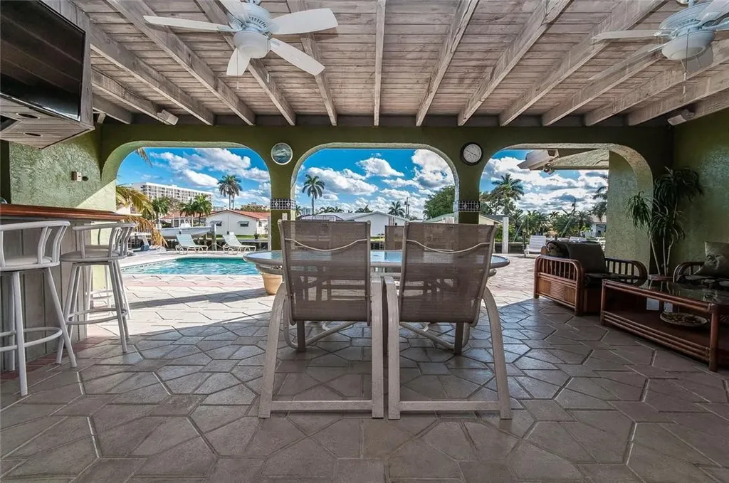 2732 NE 10th Street Pompano Beach FL 33062