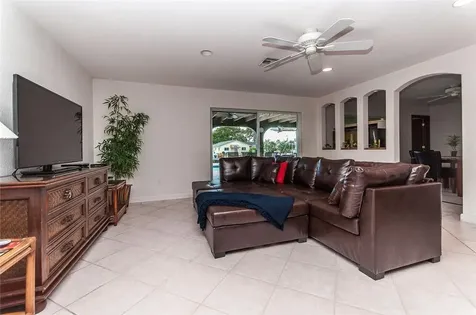 2732 NE 10th Street Pompano Beach FL 33062