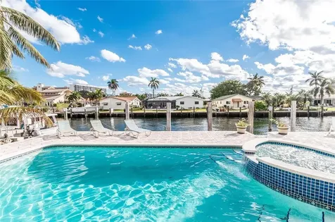 2732 NE 10th Street Pompano Beach FL 33062