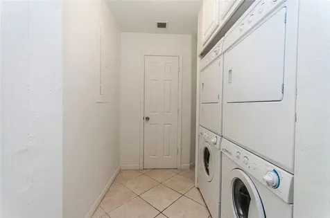 2732 NE 10th Street Pompano Beach FL 33062