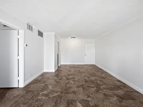 2970 NE 16th Avenue Oakland Park FL 33334