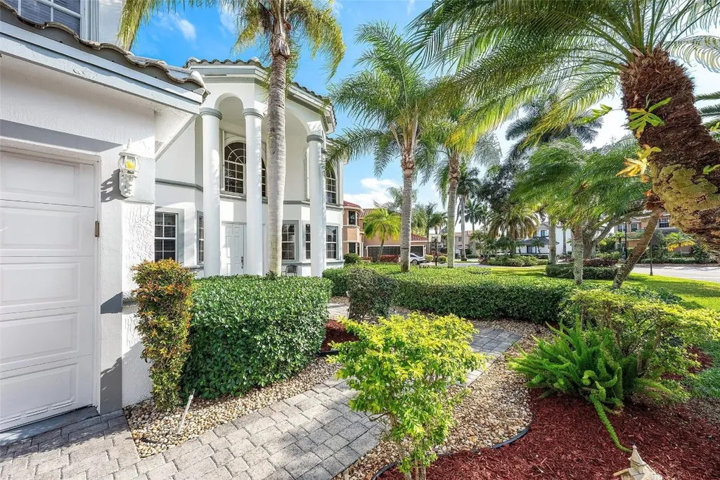 5019 NW 119 Terrace Coral Springs FL 33076
