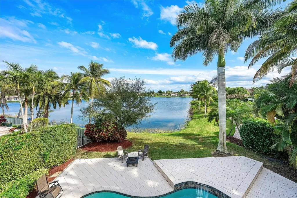 5019 NW 119 Terrace Coral Springs FL 33076