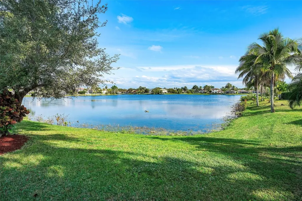 5019 NW 119 Terrace Coral Springs FL 33076