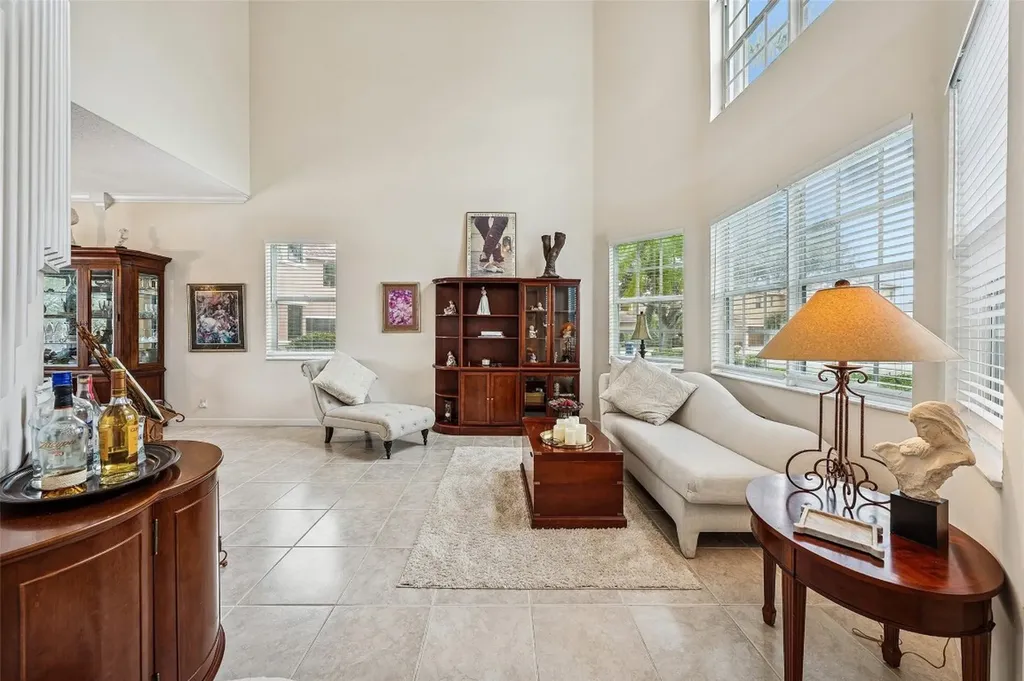 5019 NW 119 Terrace Coral Springs FL 33076