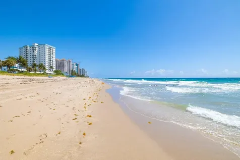 1620 S Ocean Boulevard Lauderdale By The Sea FL 33062