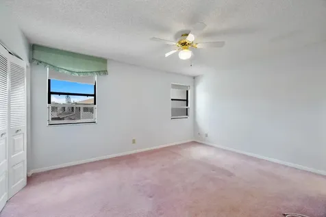 621 NW 105th Way Pembroke Pines FL 33026