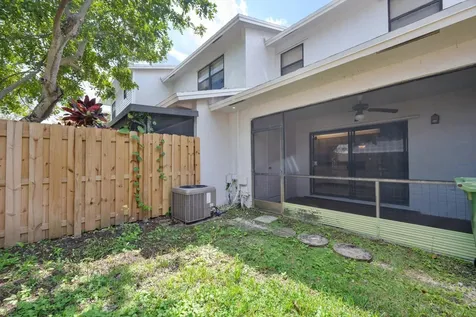 621 NW 105th Way Pembroke Pines FL 33026