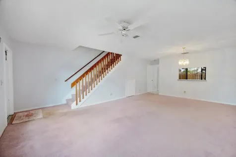 621 NW 105th Way Pembroke Pines FL 33026