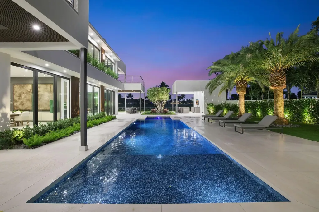 4312 NE 23 Avenue Fort Lauderdale FL 33308