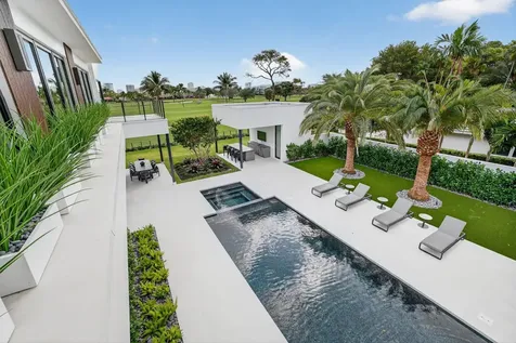 4312 NE 23 Avenue Fort Lauderdale FL 33308