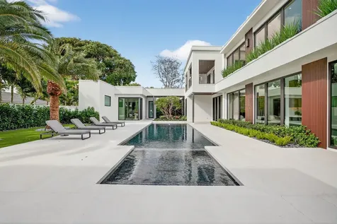 4312 NE 23 Avenue Fort Lauderdale FL 33308