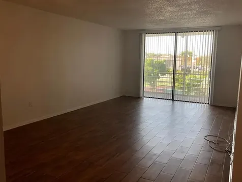 1800 SW 81st Avenue North Lauderdale FL 33068