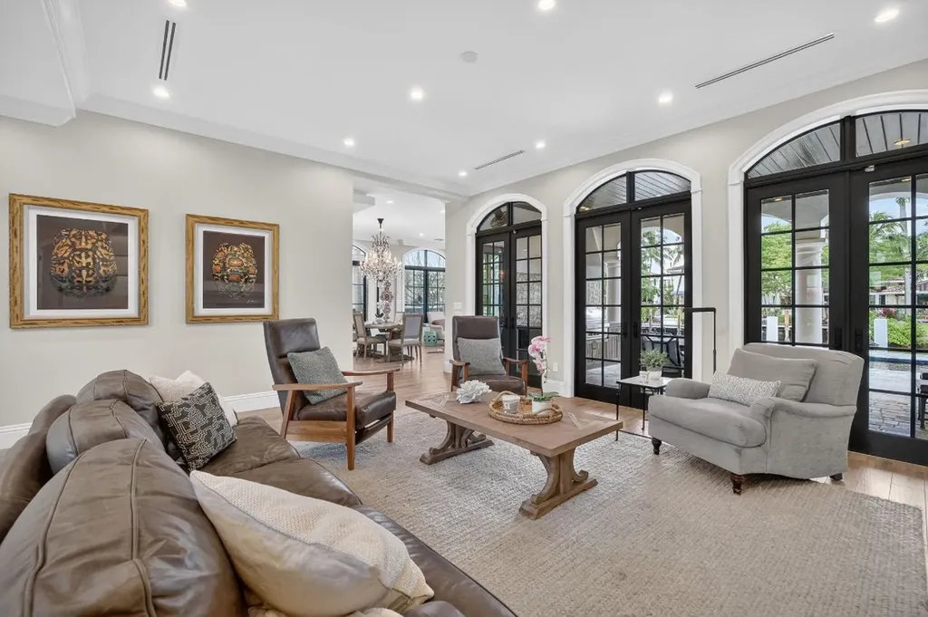 2425 Delmar Place Fort Lauderdale FL 33301