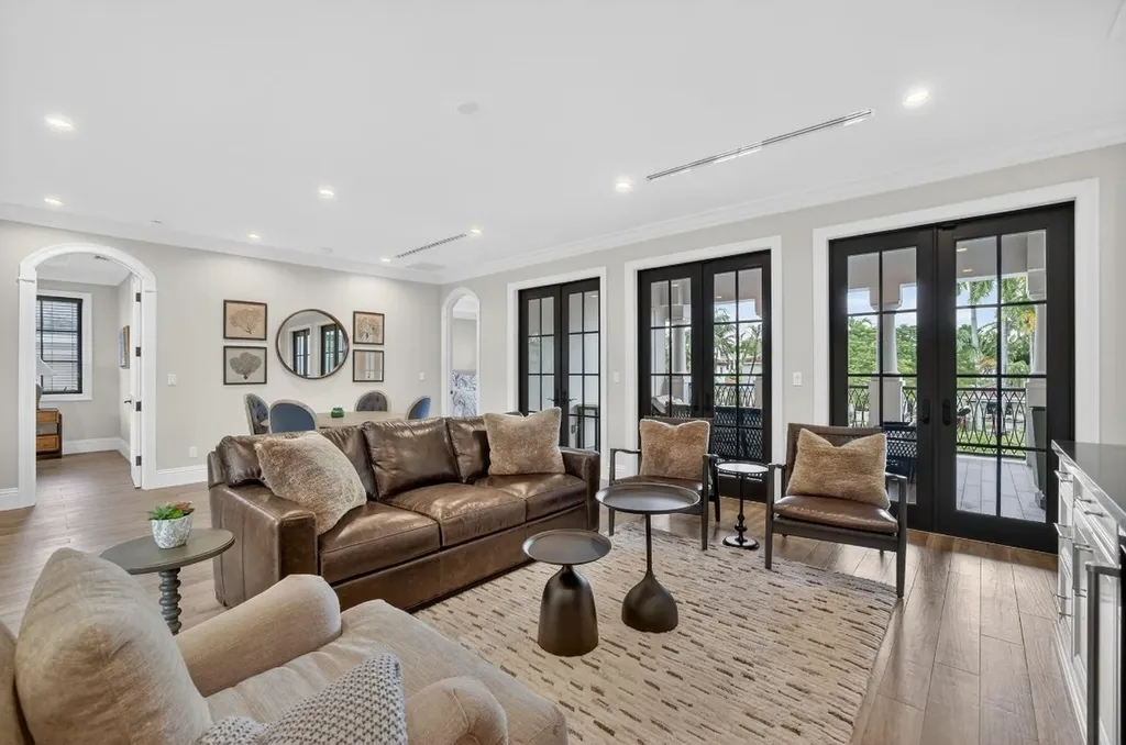 2425 Delmar Place Fort Lauderdale FL 33301
