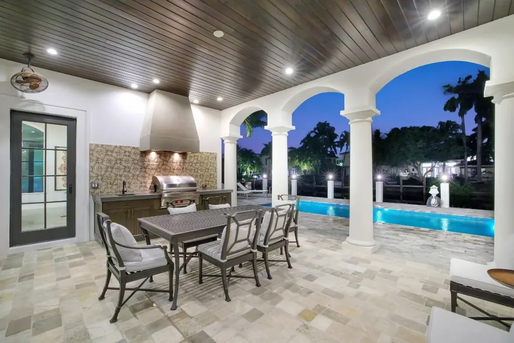 2425 Delmar Place Fort Lauderdale FL 33301