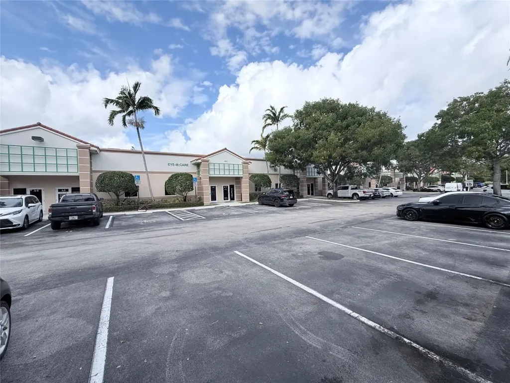 4851 W Hillsboro Boulevard Coconut Creek FL 33073