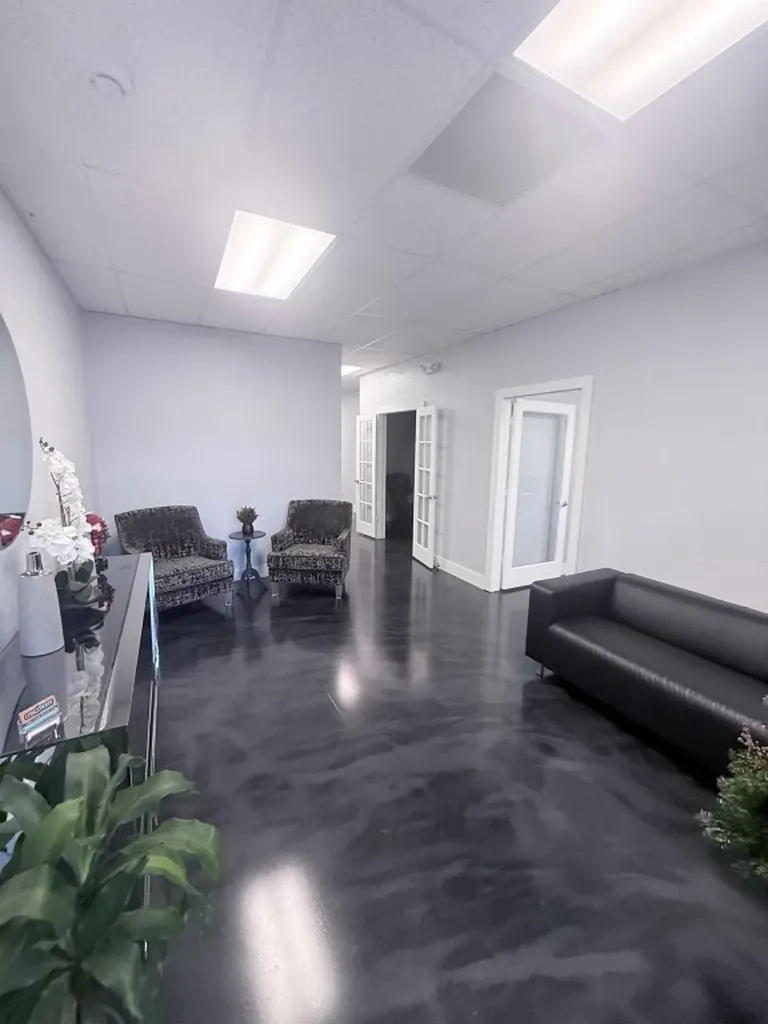 4851 W Hillsboro Boulevard Coconut Creek FL 33073