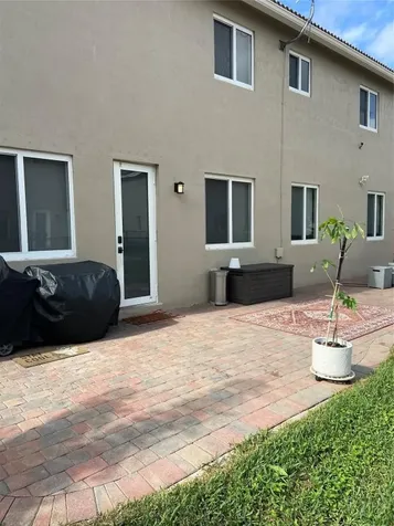 20439 NW 9th Court Miami FL 33169