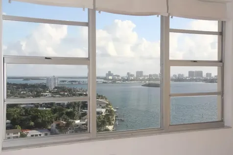 11111 Biscayne Boulevard Miami FL 33181