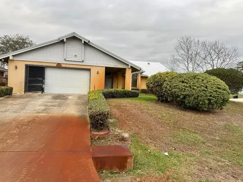 2640 SW Harem Circle Port St Lucie FL 34953